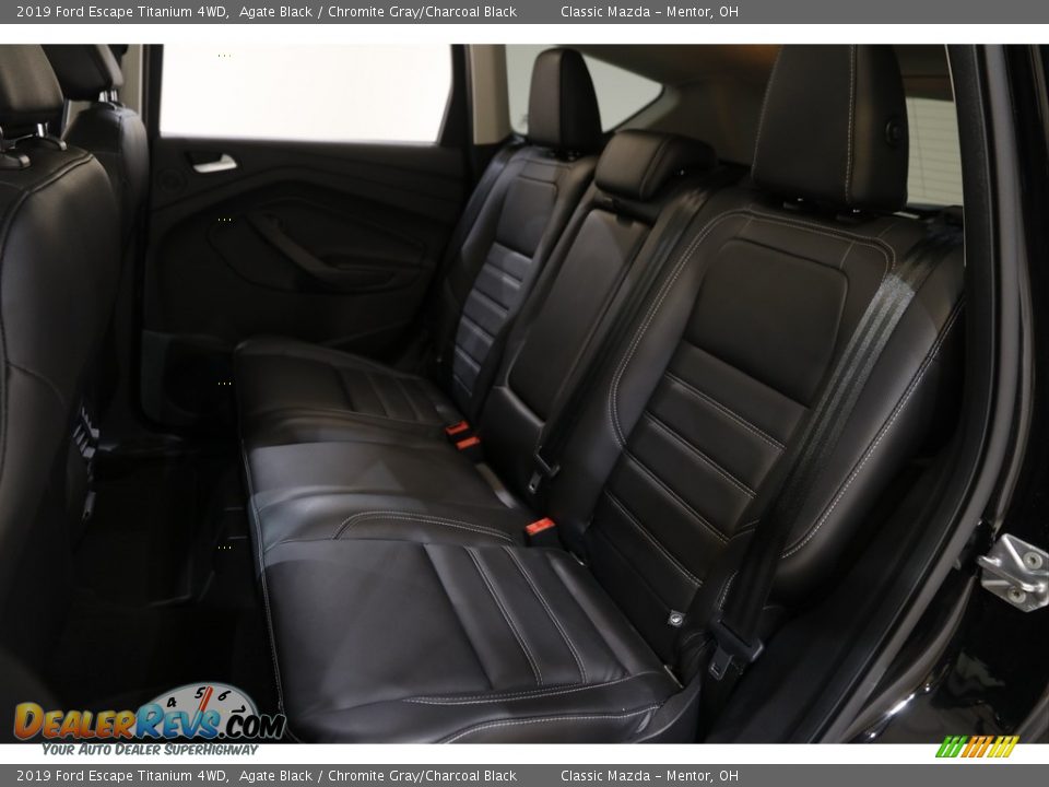 2019 Ford Escape Titanium 4WD Agate Black / Chromite Gray/Charcoal Black Photo #18