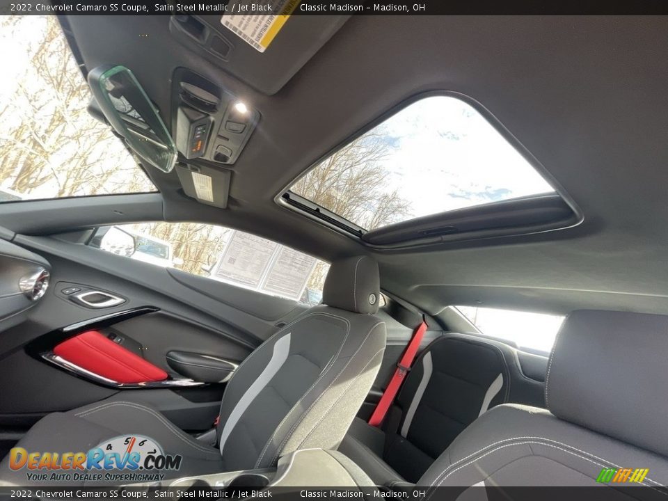 Sunroof of 2022 Chevrolet Camaro SS Coupe Photo #16