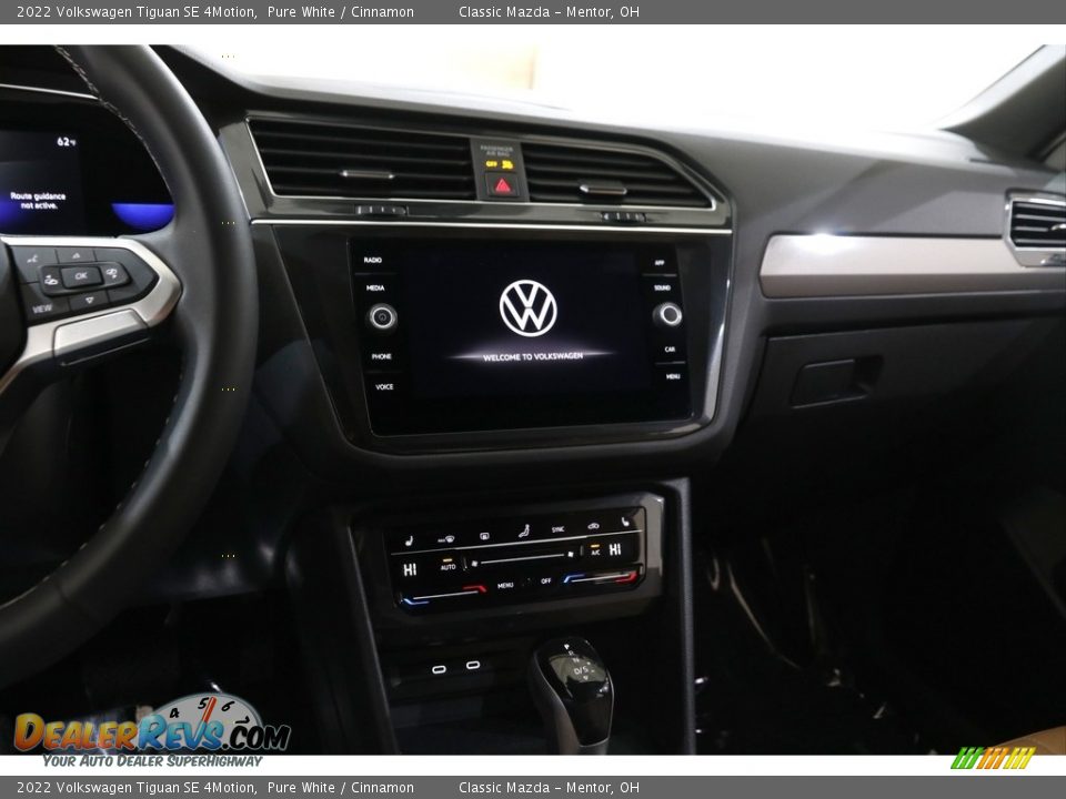 2022 Volkswagen Tiguan SE 4Motion Pure White / Cinnamon Photo #9