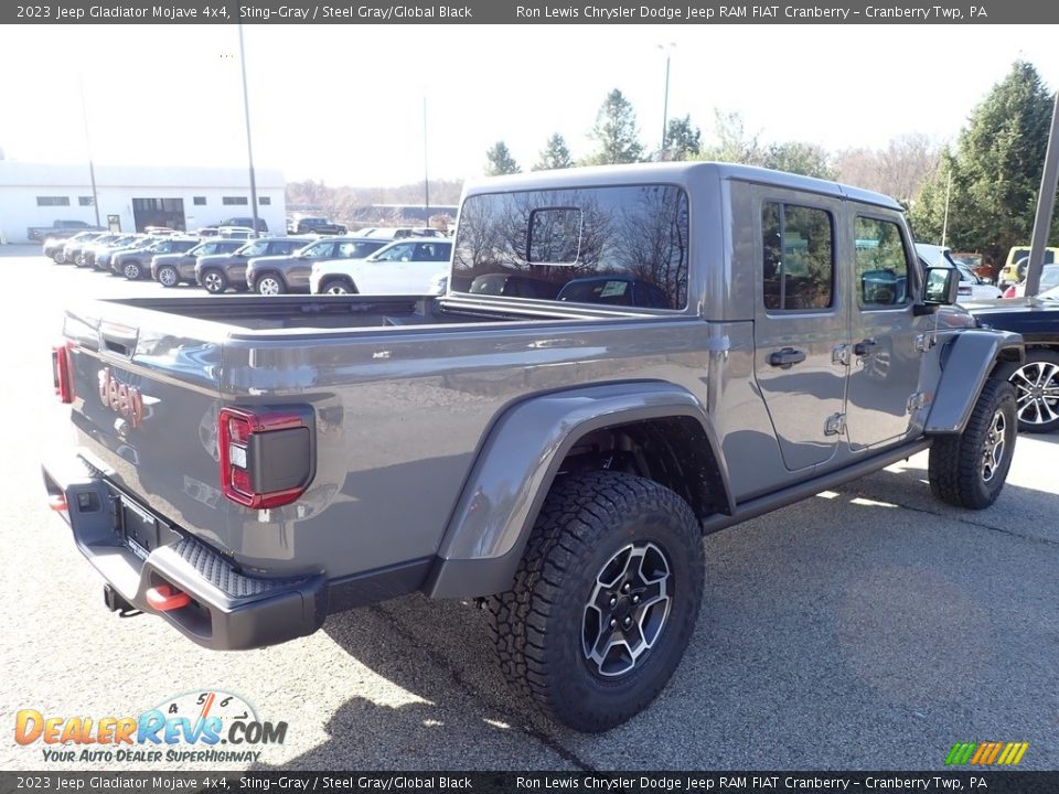 2023 Jeep Gladiator Mojave 4x4 Sting-Gray / Steel Gray/Global Black Photo #5