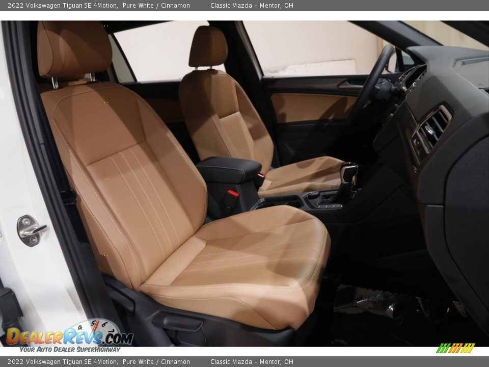 2022 Volkswagen Tiguan SE 4Motion Pure White / Cinnamon Photo #15