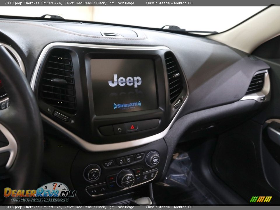 2018 Jeep Cherokee Limited 4x4 Velvet Red Pearl / Black/Light Frost Beige Photo #9