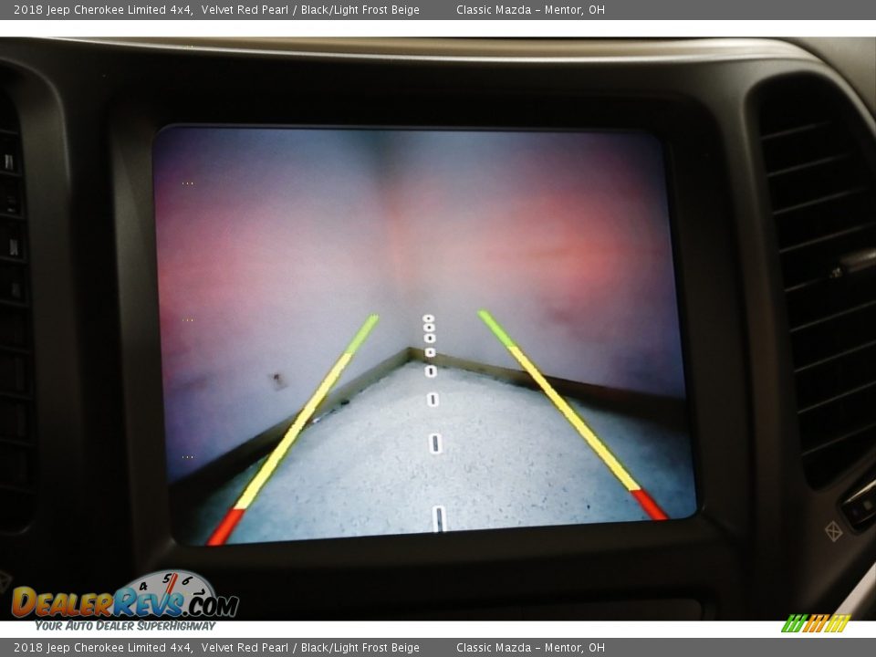 2018 Jeep Cherokee Limited 4x4 Velvet Red Pearl / Black/Light Frost Beige Photo #16