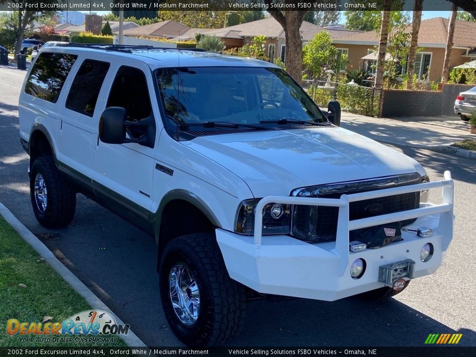 2002 Ford Excursion Limited 4x4 Oxford White / Medium Parchment Photo #4