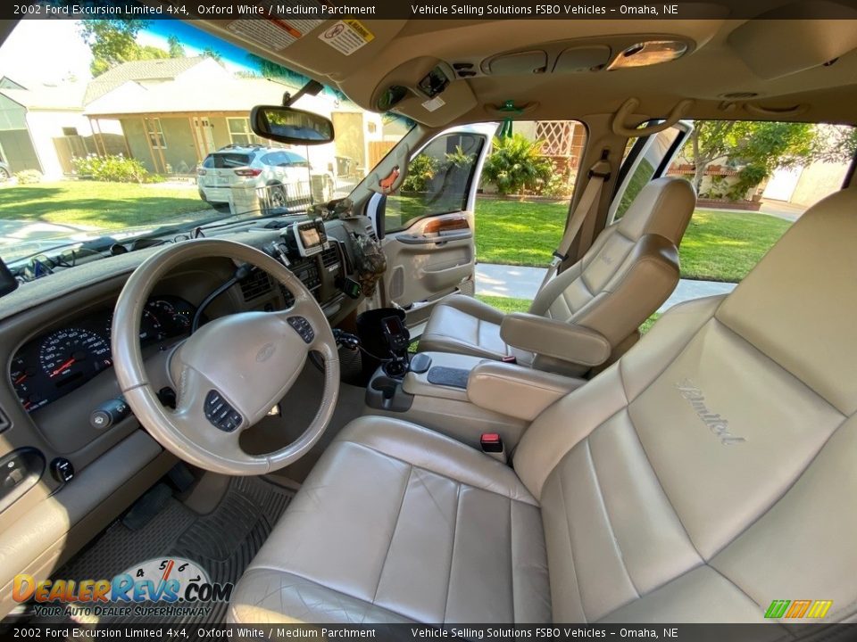 Front Seat of 2002 Ford Excursion Limited 4x4 Photo #7