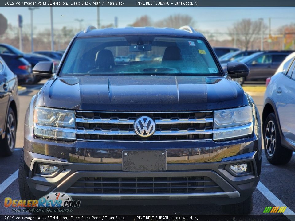 2019 Volkswagen Atlas SE 4Motion Deep Black Pearl / Titan Black Photo #2