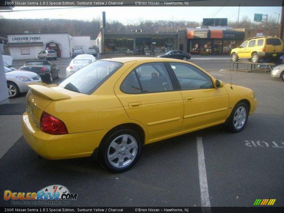 2006 Yellow nissan sentra #3