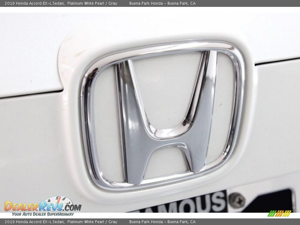 2019 Honda Accord EX-L Sedan Platinum White Pearl / Gray Photo #36