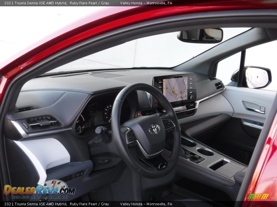2021 Toyota Sienna XSE AWD Hybrid Ruby Flare Pearl / Gray Photo #14