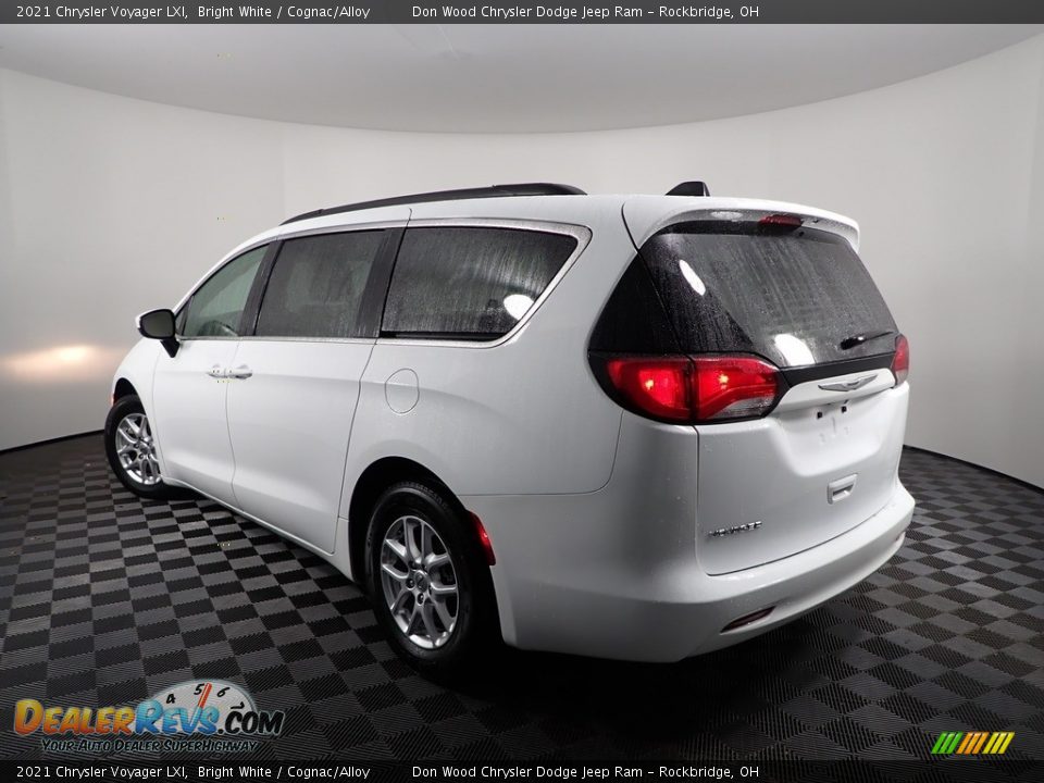 2021 Chrysler Voyager LXI Bright White / Cognac/Alloy Photo #6