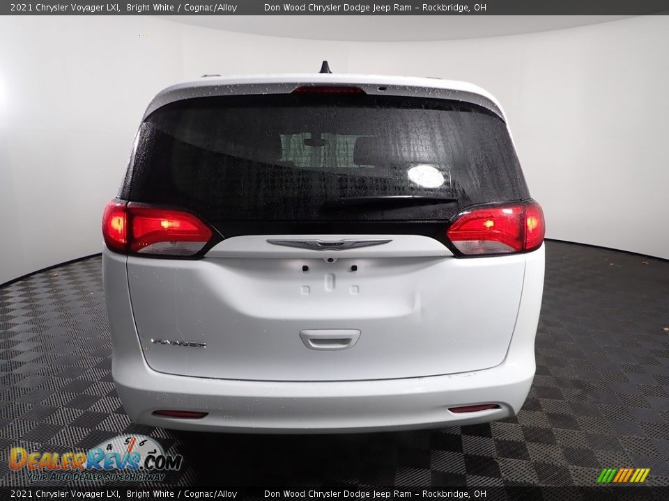 2021 Chrysler Voyager LXI Bright White / Cognac/Alloy Photo #7