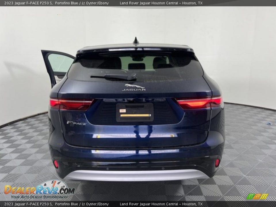 2023 Jaguar F-PACE P250 S Portofino Blue / Lt Oyster/Ebony Photo #7