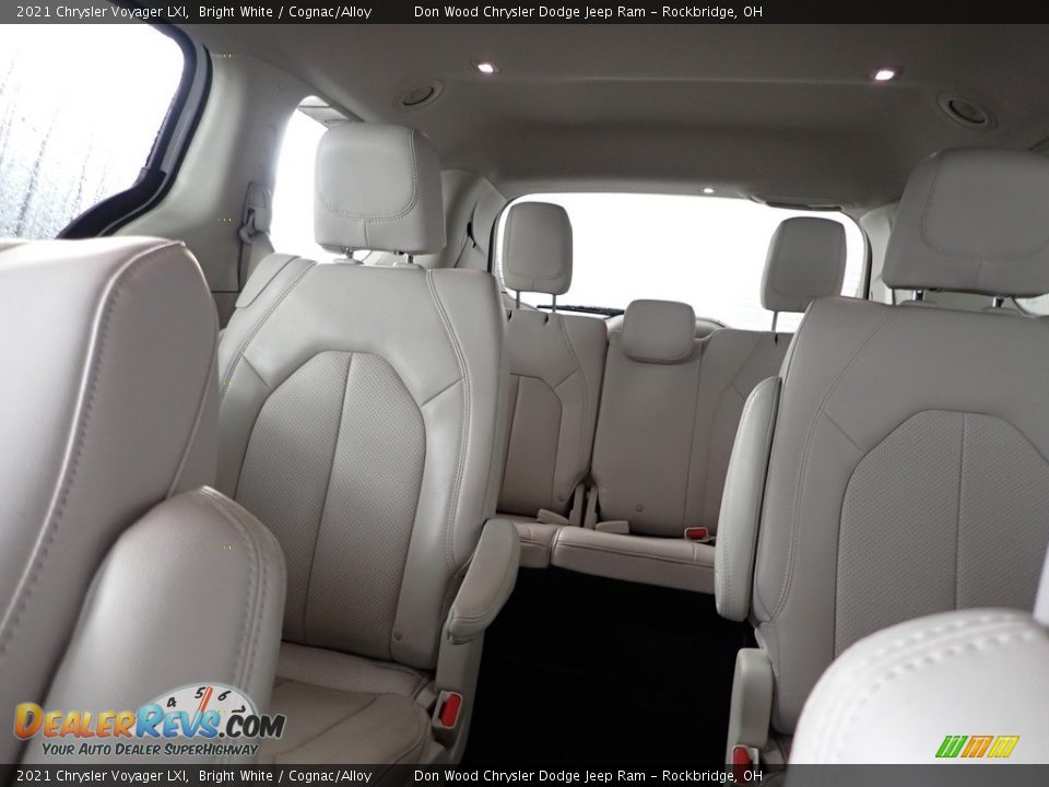 2021 Chrysler Voyager LXI Bright White / Cognac/Alloy Photo #22