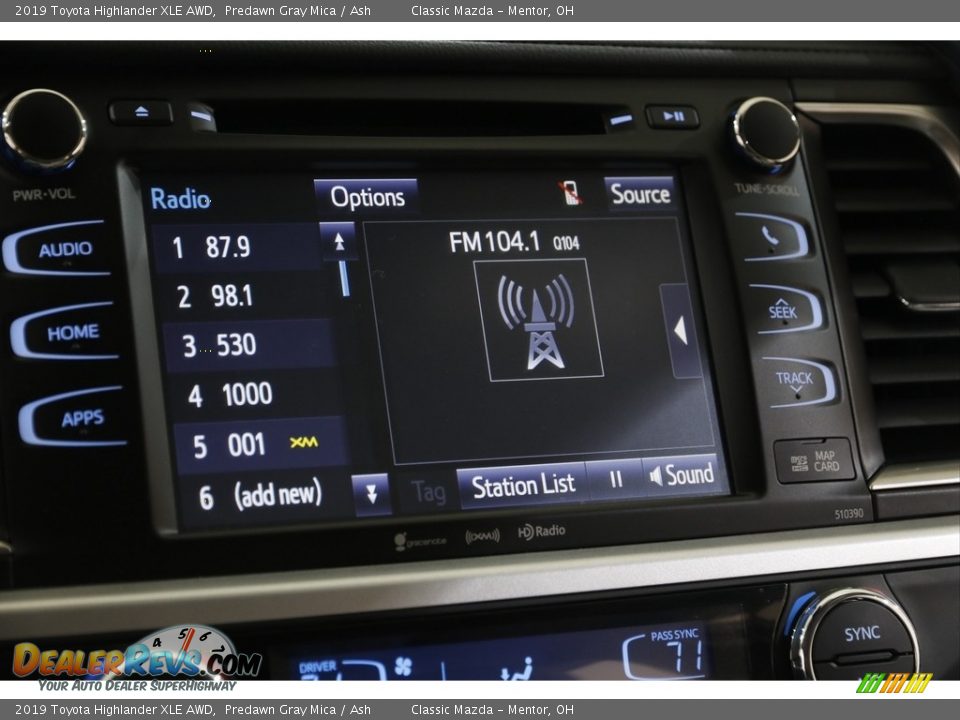 2019 Toyota Highlander XLE AWD Predawn Gray Mica / Ash Photo #12