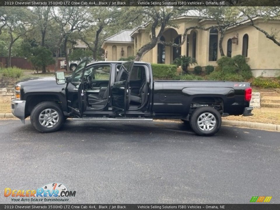 2019 Chevrolet Silverado 3500HD LTZ Crew Cab 4x4 Black / Jet Black Photo #2