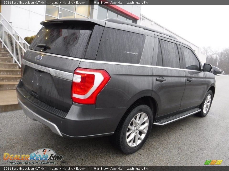 2021 Ford Expedition XLT 4x4 Magnetic Metallic / Ebony Photo #17