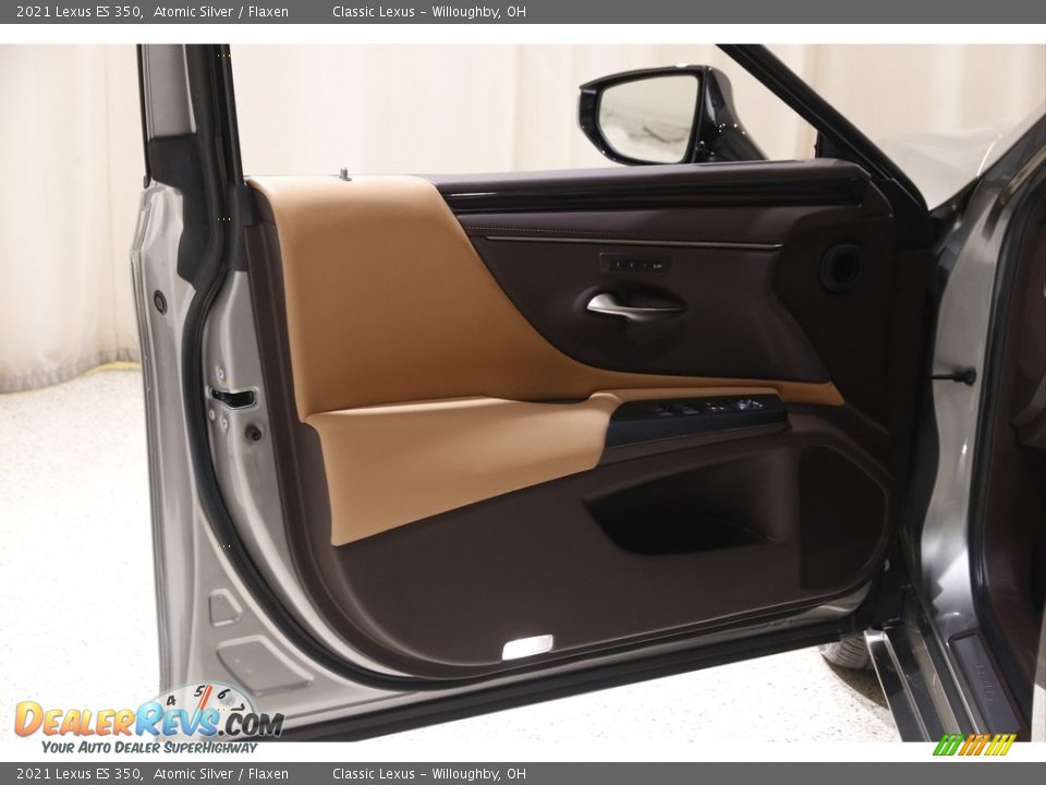 Door Panel of 2021 Lexus ES 350 Photo #4