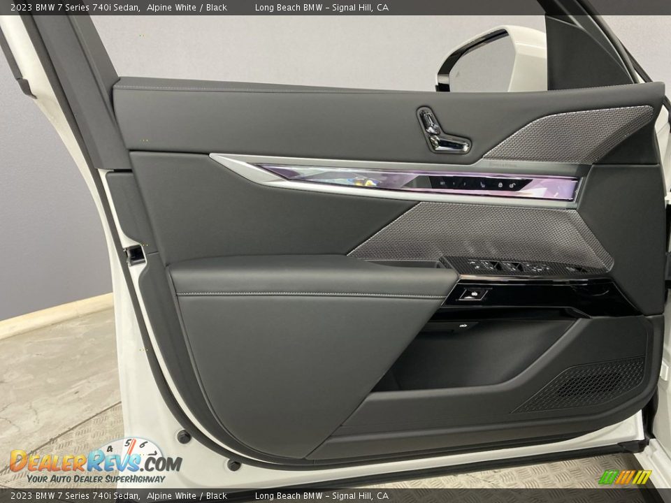 Door Panel of 2023 BMW 7 Series 740i Sedan Photo #9