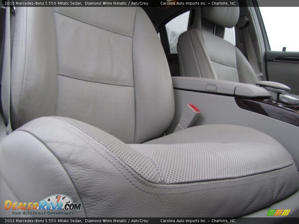 2013 Mercedes-Benz S 550 4Matic Sedan Diamond White Metallic / Ash/Grey Photo #22