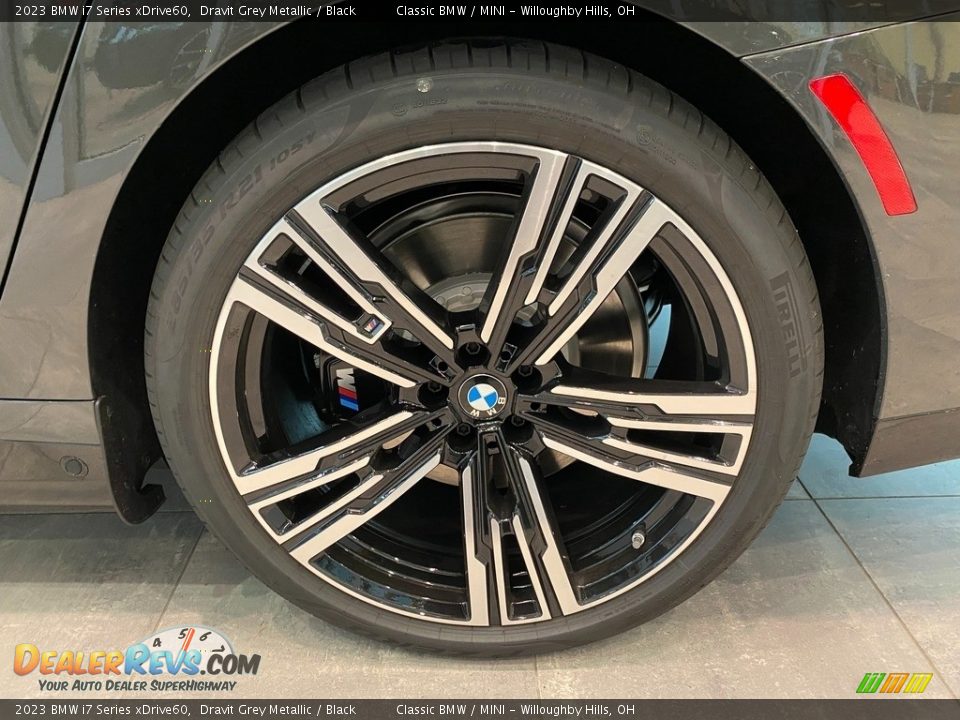 2023 BMW i7 Series xDrive60 Wheel Photo #3