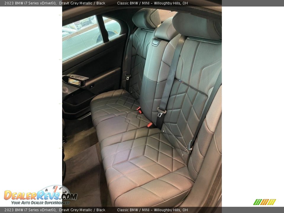 Rear Seat of 2023 BMW i7 Series xDrive60 Photo #8