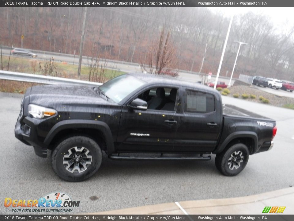 2018 Toyota Tacoma TRD Off Road Double Cab 4x4 Midnight Black Metallic / Graphite w/Gun Metal Photo #15