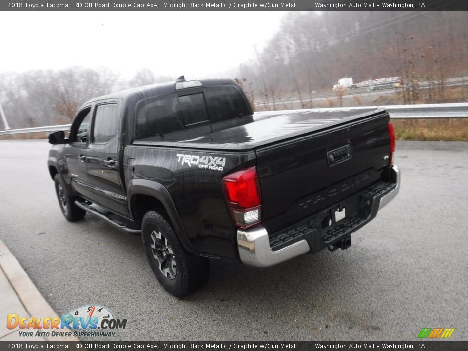 2018 Toyota Tacoma TRD Off Road Double Cab 4x4 Midnight Black Metallic / Graphite w/Gun Metal Photo #17