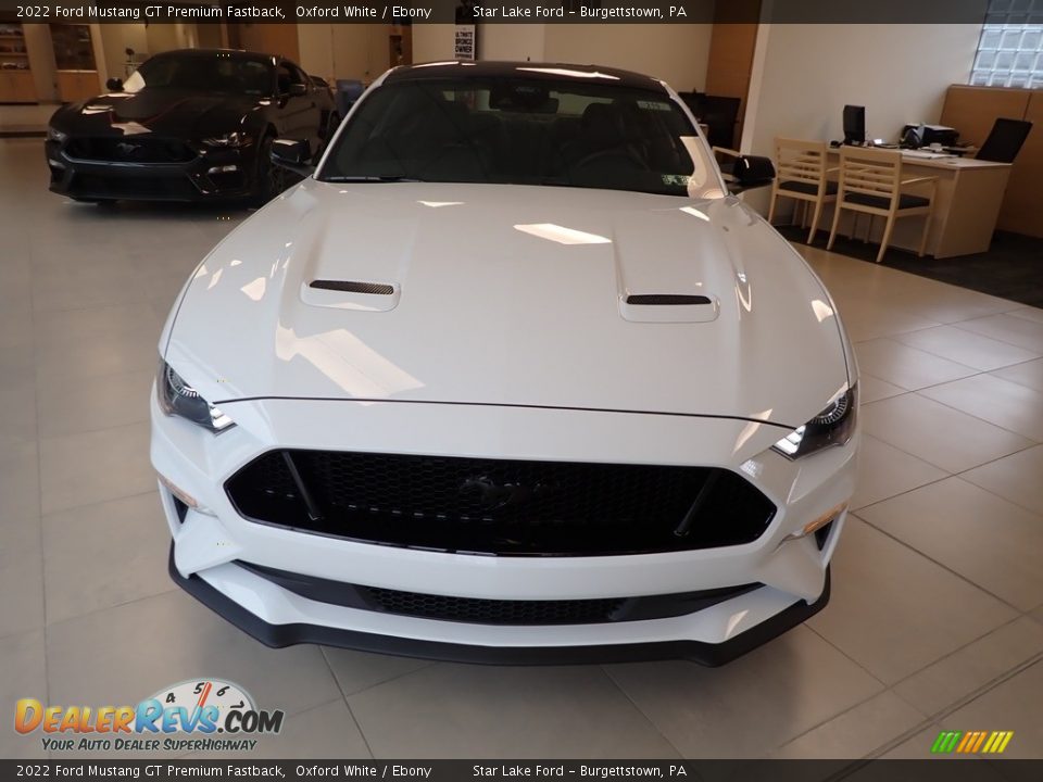 2022 Ford Mustang GT Premium Fastback Oxford White / Ebony Photo #2