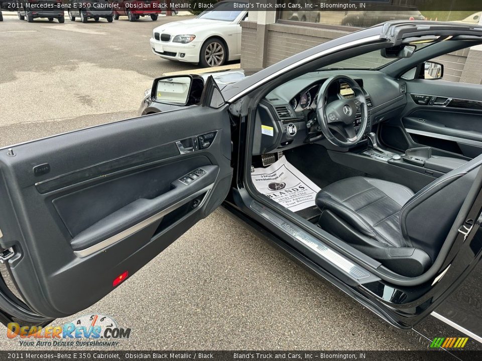 2011 Mercedes-Benz E 350 Cabriolet Obsidian Black Metallic / Black Photo #4