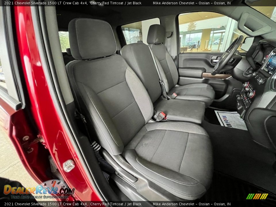Front Seat of 2021 Chevrolet Silverado 1500 LT Crew Cab 4x4 Photo #28