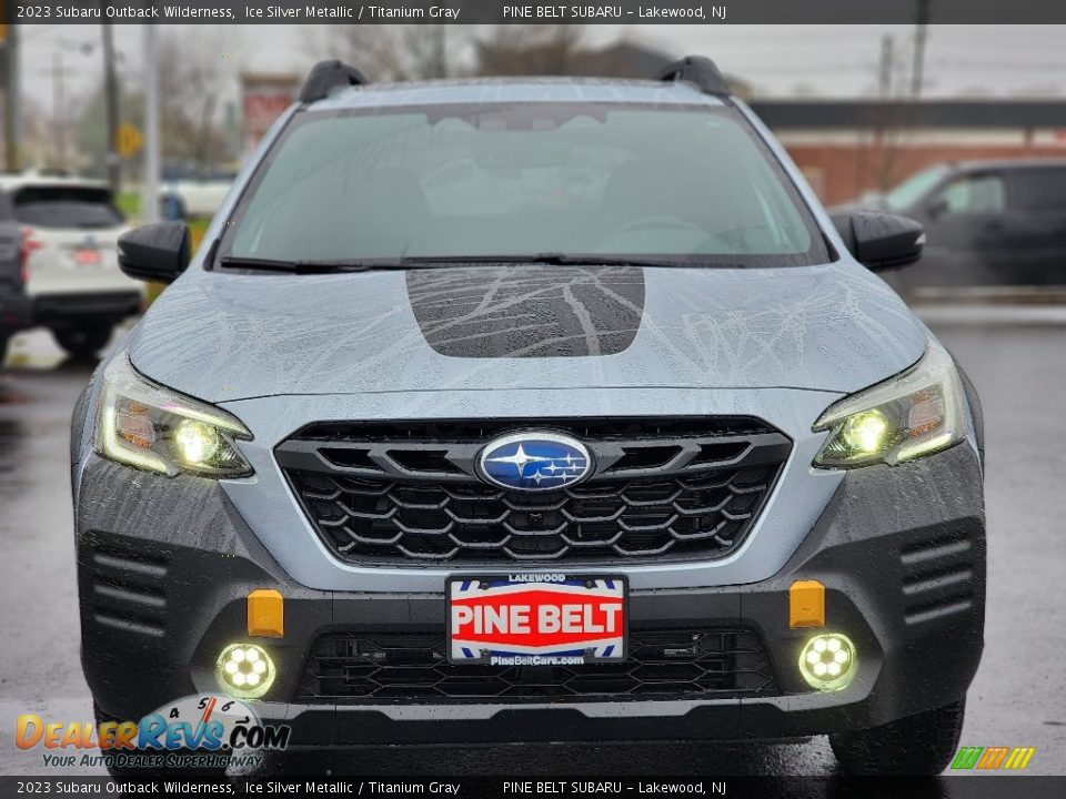 2023 Subaru Outback Wilderness Ice Silver Metallic / Titanium Gray Photo #2