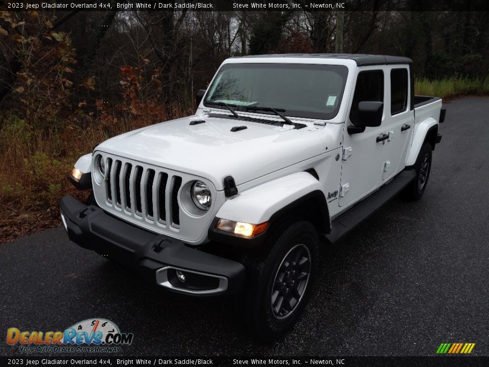 2023 Jeep Gladiator Overland 4x4 Bright White / Dark Saddle/Black Photo #2