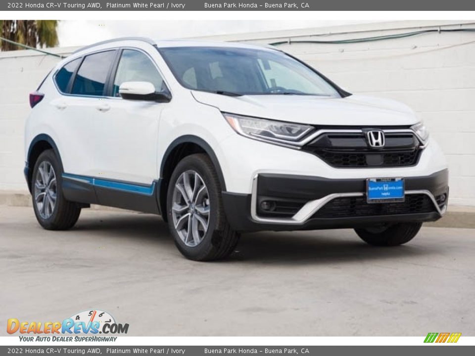 Front 3/4 View of 2022 Honda CR-V Touring AWD Photo #1