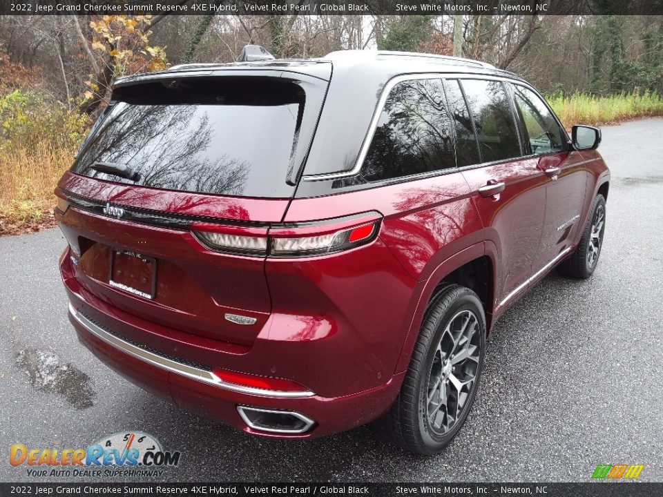 2022 Jeep Grand Cherokee Summit Reserve 4XE Hybrid Velvet Red Pearl / Global Black Photo #6