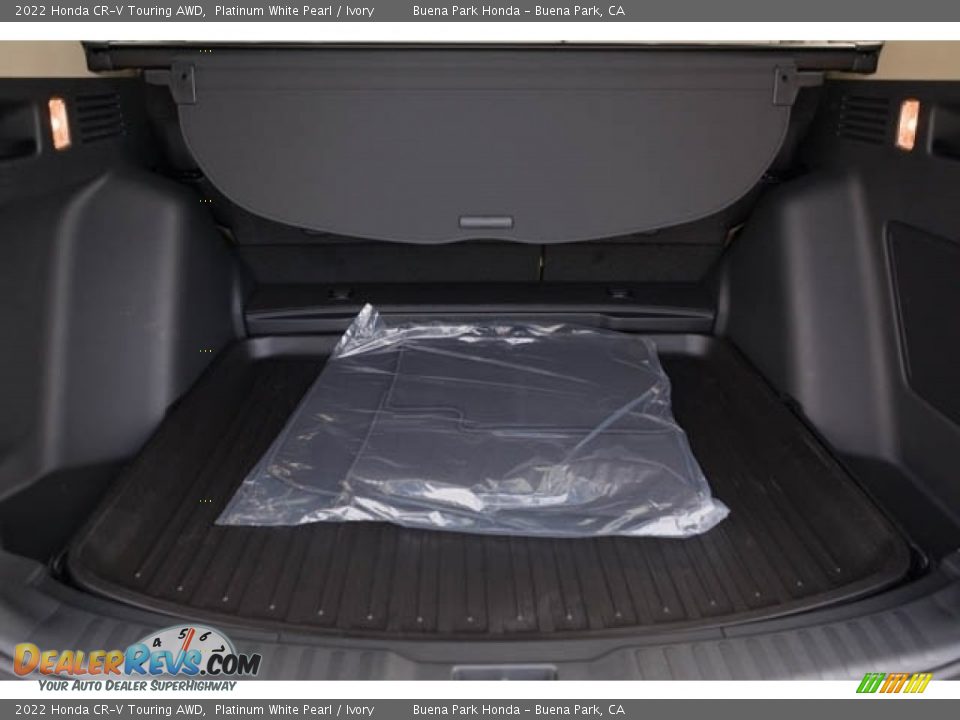 2022 Honda CR-V Touring AWD Platinum White Pearl / Ivory Photo #26