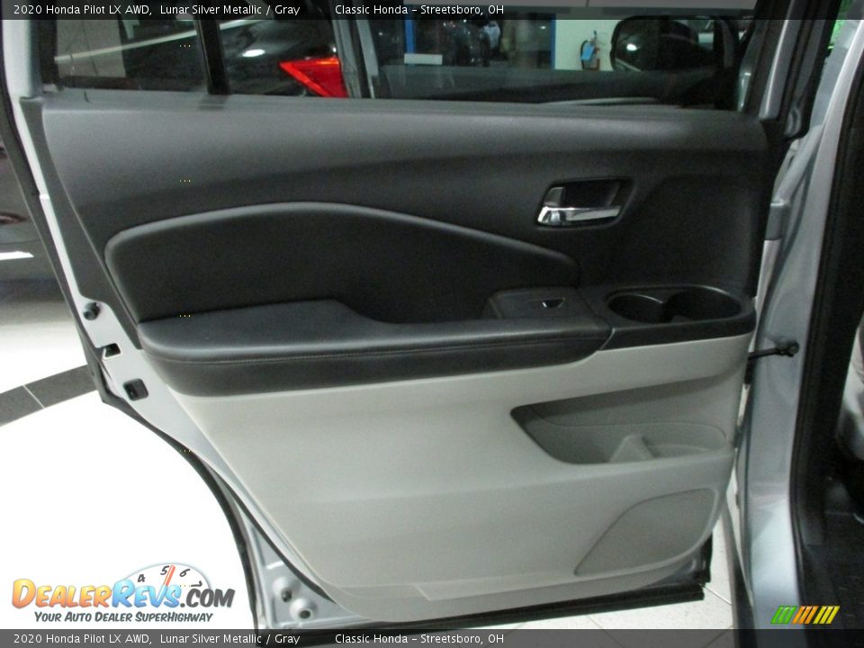 2020 Honda Pilot LX AWD Lunar Silver Metallic / Gray Photo #22