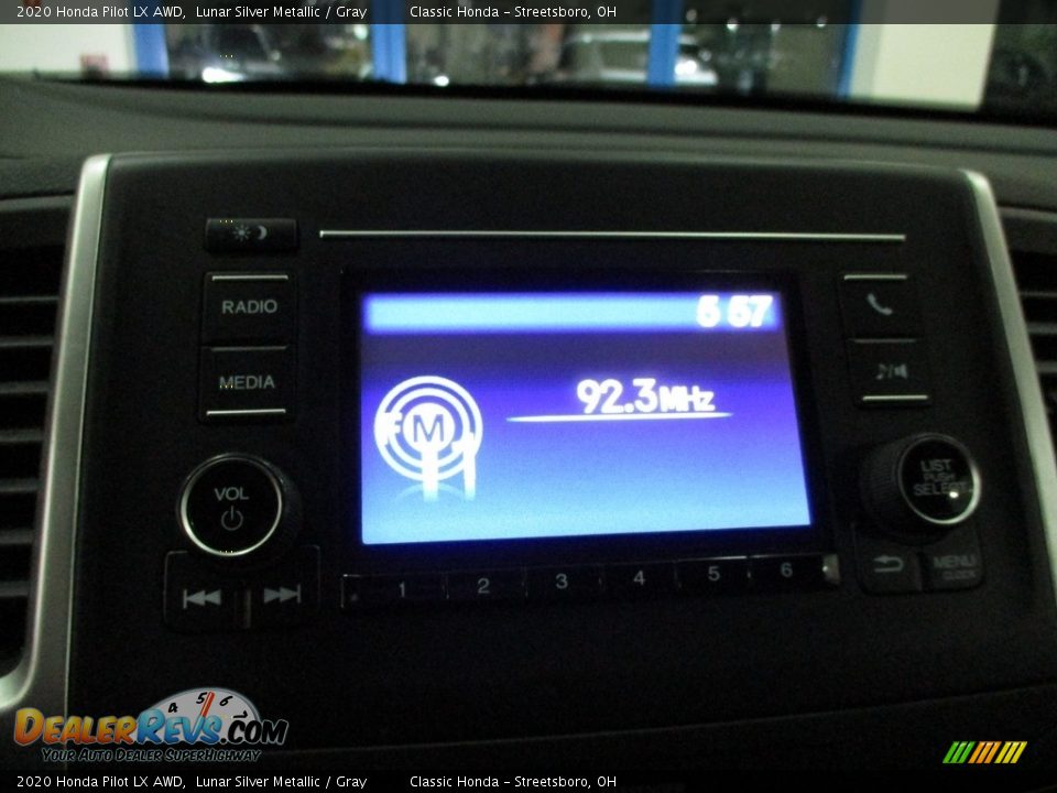 2020 Honda Pilot LX AWD Lunar Silver Metallic / Gray Photo #36