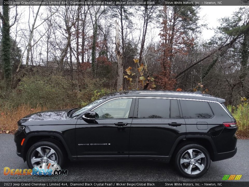 Diamond Black Crystal Pearl 2023 Jeep Grand Cherokee L Limited 4x4 Photo #1