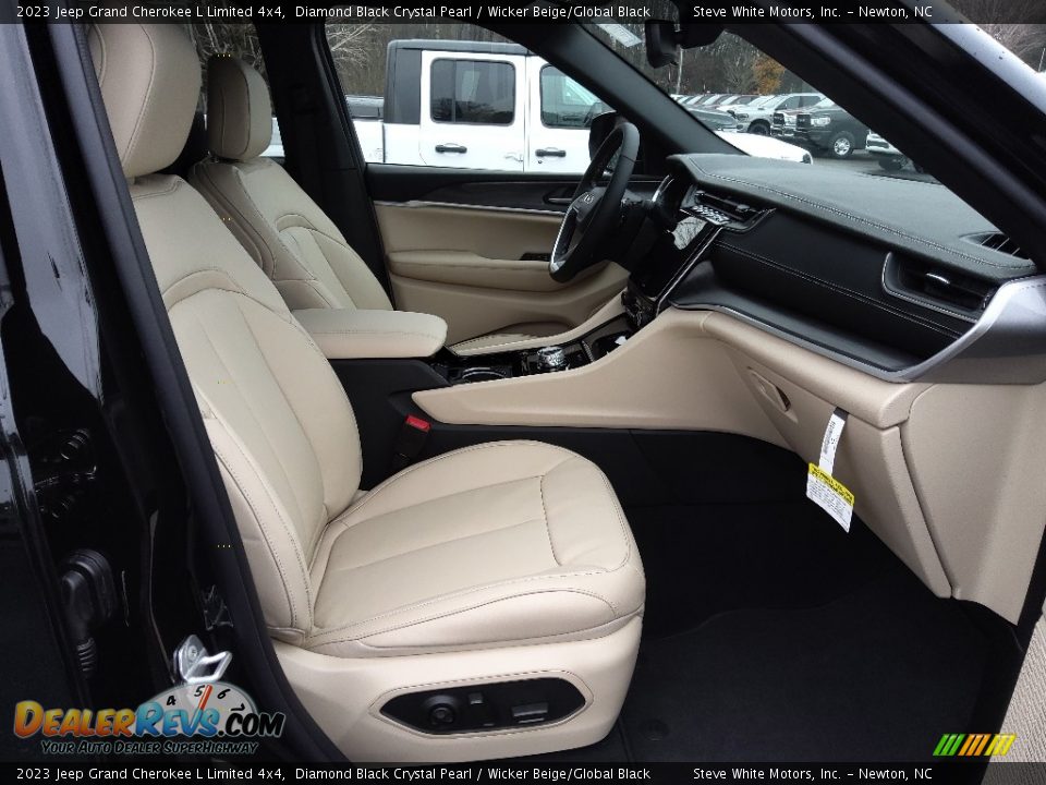 Front Seat of 2023 Jeep Grand Cherokee L Limited 4x4 Photo #20