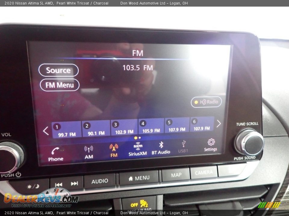 2020 Nissan Altima SL AWD Pearl White Tricoat / Charcoal Photo #2