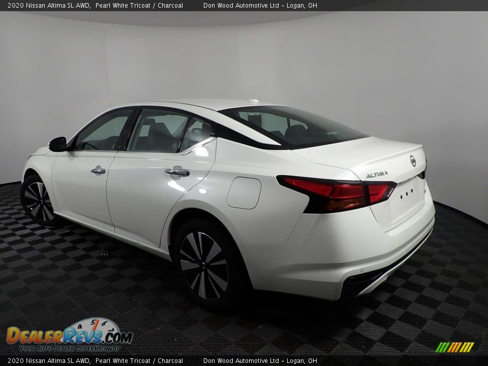 2020 Nissan Altima SL AWD Pearl White Tricoat / Charcoal Photo #8
