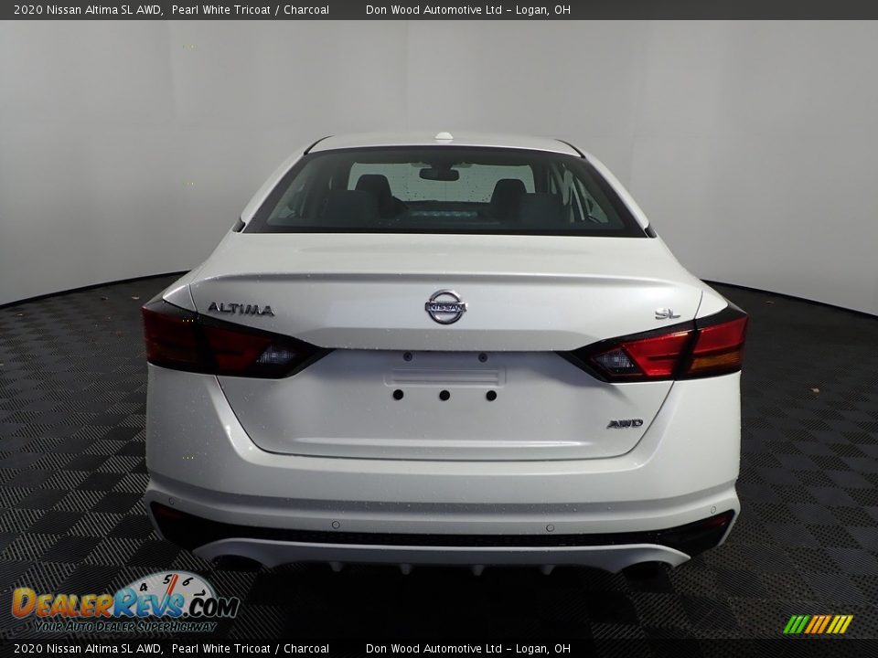 2020 Nissan Altima SL AWD Pearl White Tricoat / Charcoal Photo #9