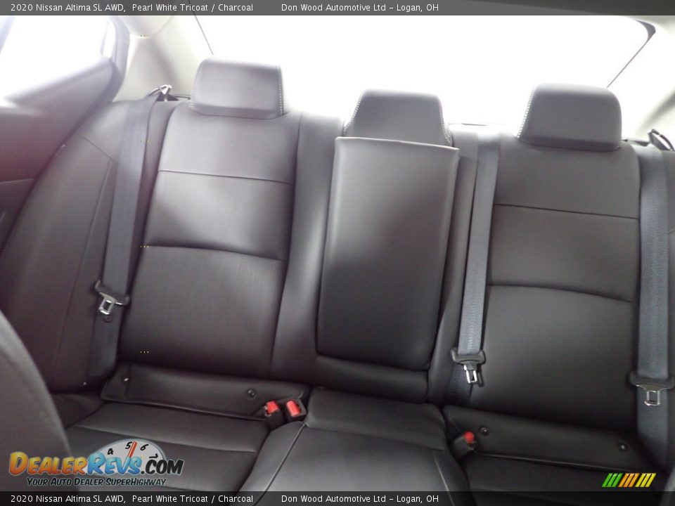 2020 Nissan Altima SL AWD Pearl White Tricoat / Charcoal Photo #23