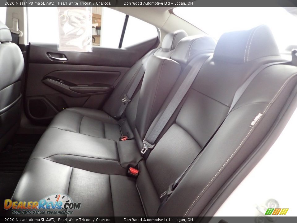 2020 Nissan Altima SL AWD Pearl White Tricoat / Charcoal Photo #27