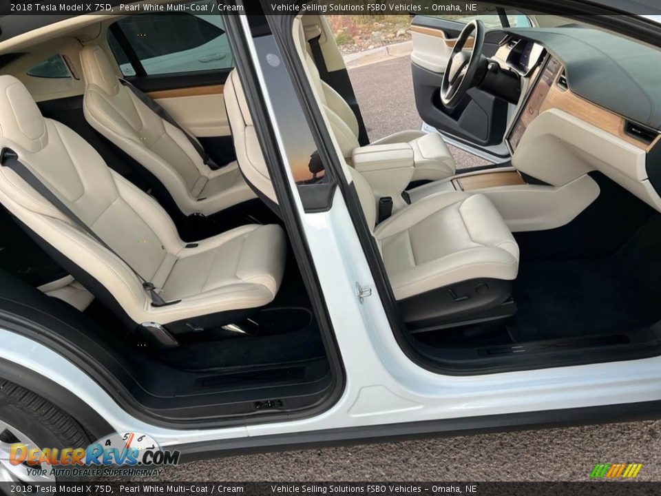 Rear Seat of 2018 Tesla Model X 75D Photo #6