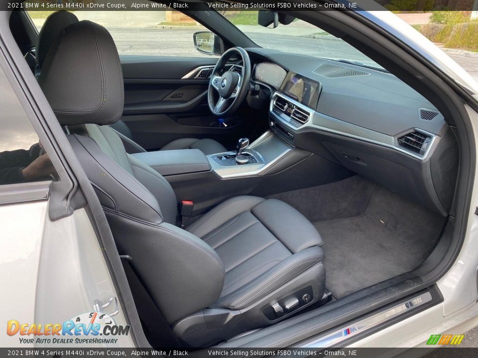 Front Seat of 2021 BMW 4 Series M440i xDrive Coupe Photo #5