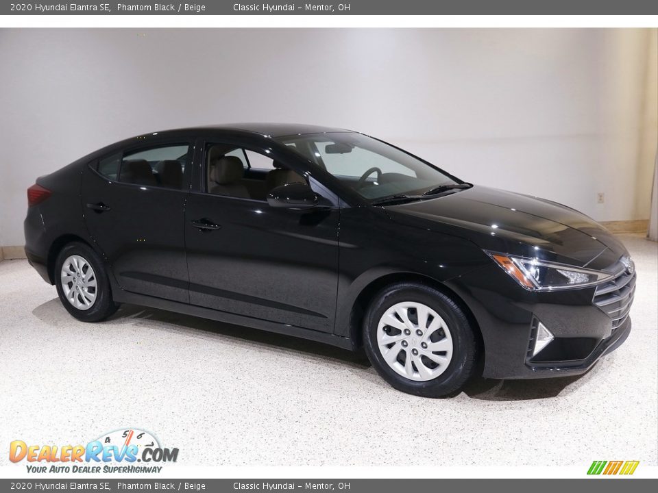 2020 Hyundai Elantra SE Phantom Black / Beige Photo #1