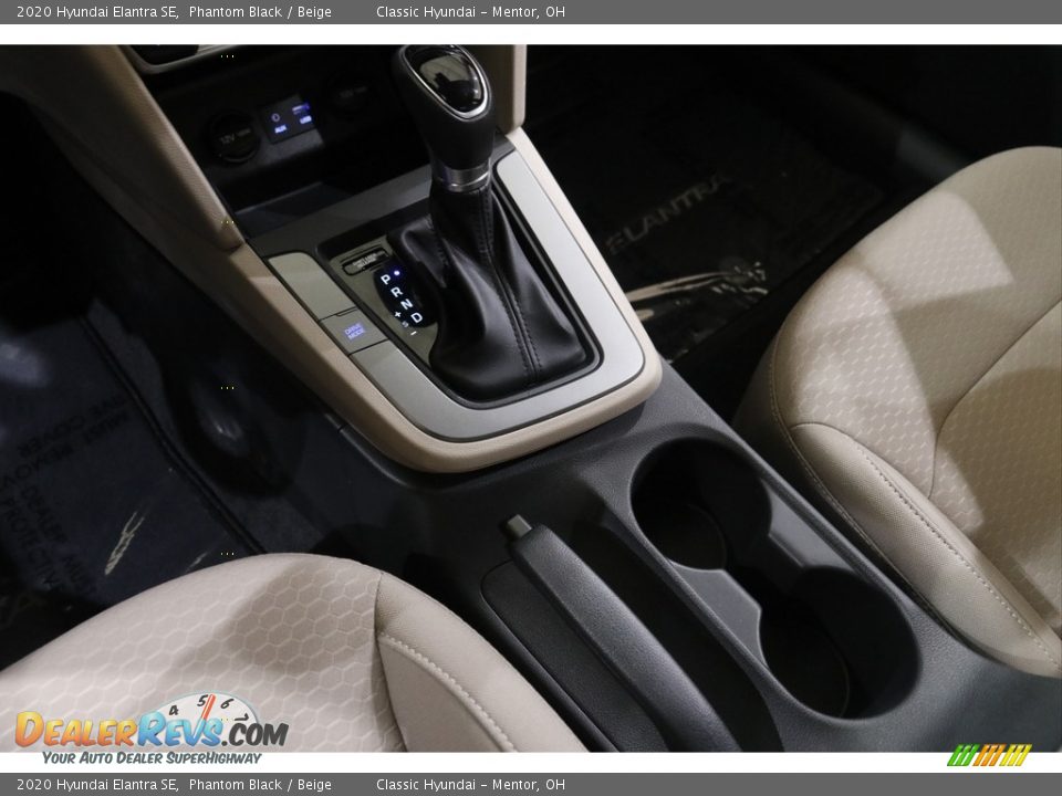 2020 Hyundai Elantra SE Phantom Black / Beige Photo #13