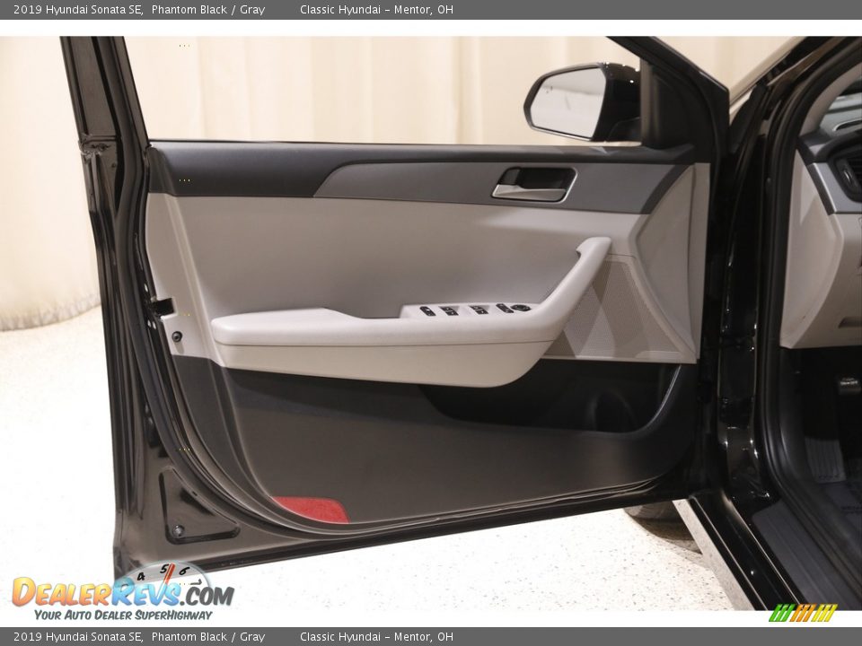 2019 Hyundai Sonata SE Phantom Black / Gray Photo #4