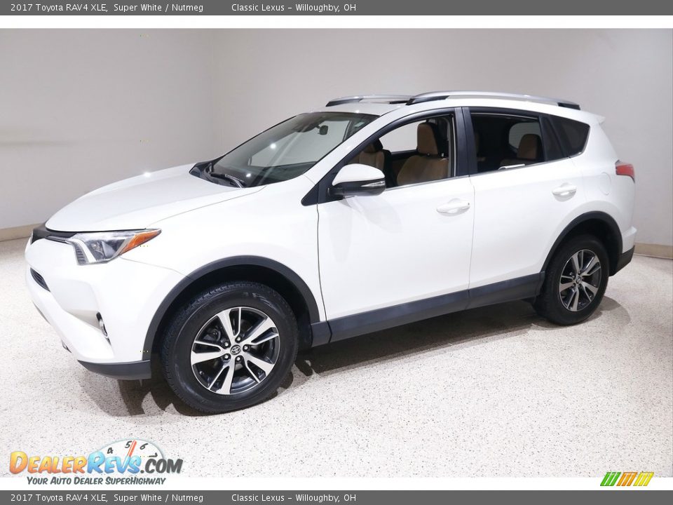 2017 Toyota RAV4 XLE Super White / Nutmeg Photo #3